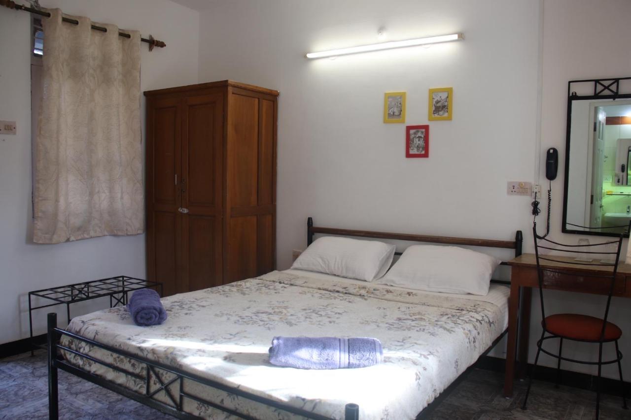 Peravel Beach Holiday Home Candolim Bagian luar foto