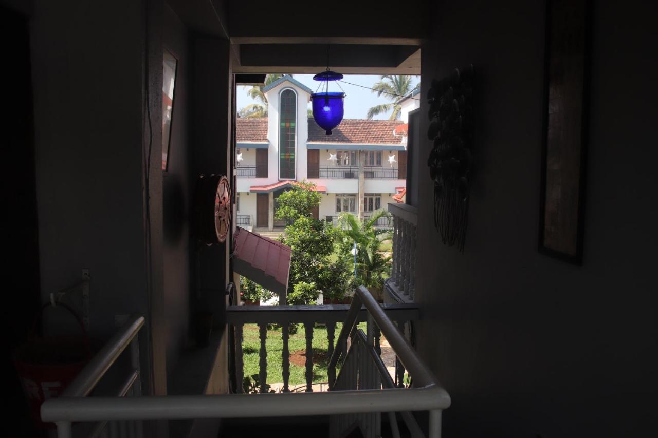 Peravel Beach Holiday Home Candolim Bagian luar foto