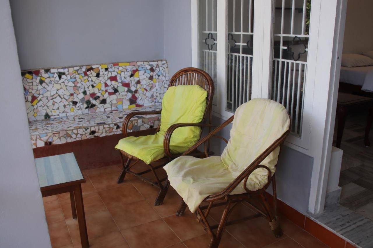 Peravel Beach Holiday Home Candolim Bagian luar foto