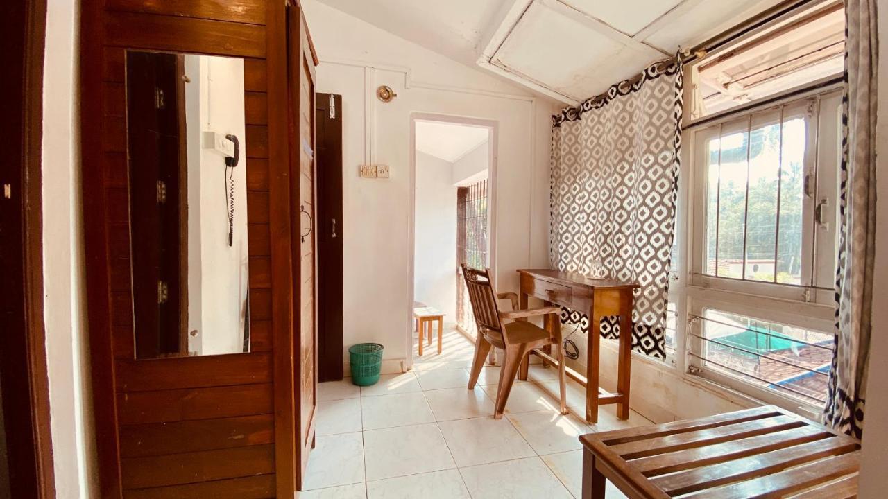 Peravel Beach Holiday Home Candolim Bagian luar foto