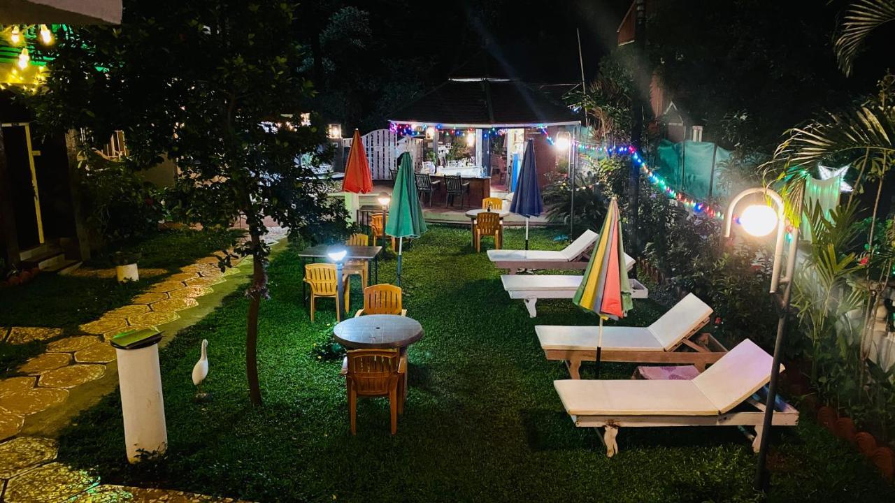 Peravel Beach Holiday Home Candolim Bagian luar foto