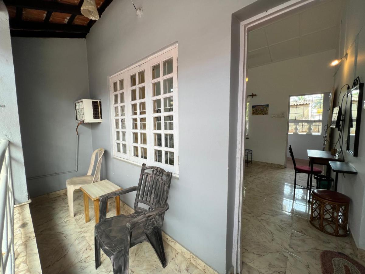Peravel Beach Holiday Home Candolim Bagian luar foto