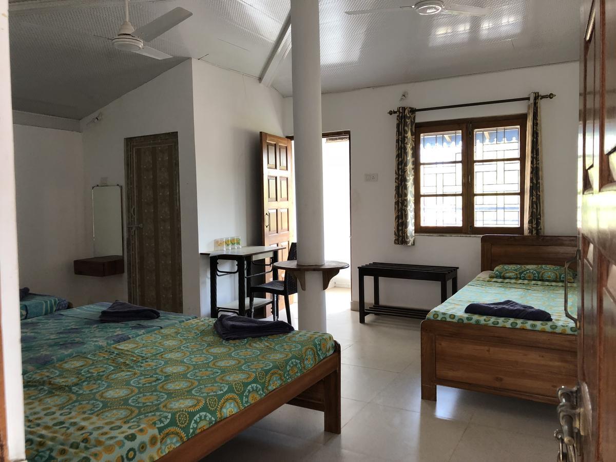 Peravel Beach Holiday Home Candolim Bagian luar foto