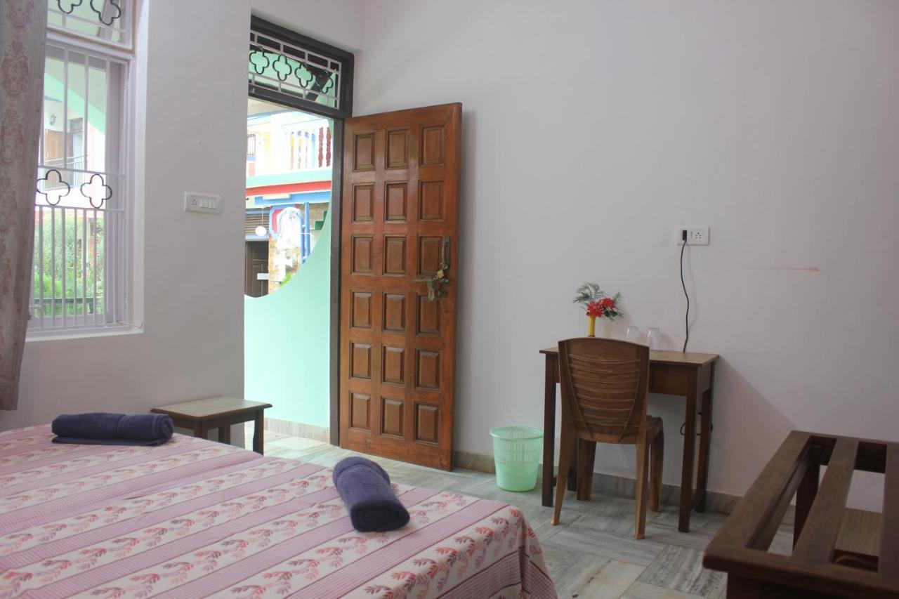 Peravel Beach Holiday Home Candolim Bagian luar foto